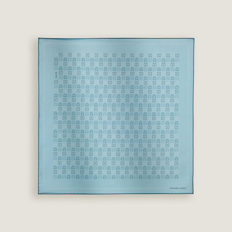 ポケットチーフ ヴィンテージシルク 42 cm 《クチュール・セリエ